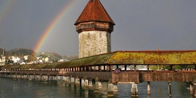 Promenade médiévale privée dans le centre historique de Lucerne