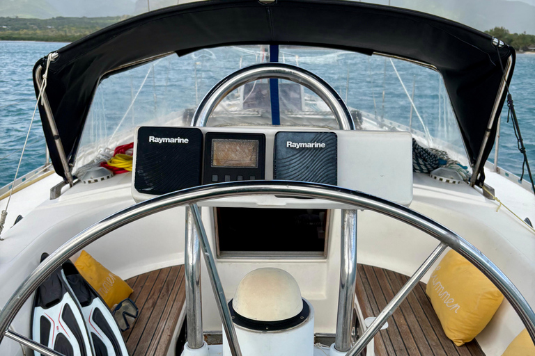 Mauritius: 3-Day Private Sailing Cruise - West Coast Maurice