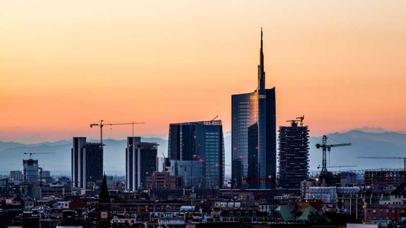 Milan : Visite à pied de la Piazza Gae Aulenti et de la Tour Pelli