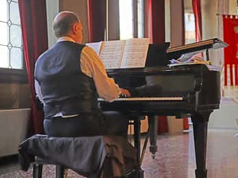 Garda: Lyrical Concert with Piano and Mezzosoprano