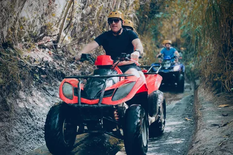 Ubud: Gorilla Face ATV e Batur Natural Hotspring con pranzo
