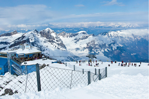 Interlaken : Excursion privée d'une journée au Mont Titlis, Engelberg et Lucerne