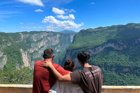Sumidero Canyon, Viewpoints, and Chiapa de Corzo | Shared Sightseeing Tour Sumidero Canyon, Viewpoints and Chiapa de Corzo | Shared Sightseeing Tour