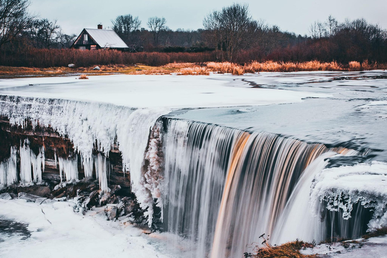 De Tallinn: Visita à cascata de Jägala e piquenique