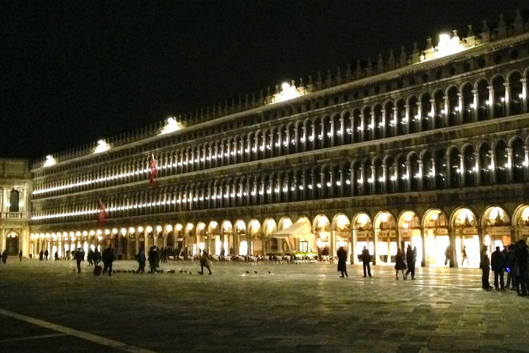 Venise : visite privée des fantômes et balade en gondole