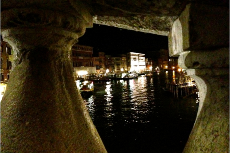 Venice: Private After Dark Tour and Gondola RideVenice: Private Ghost Tour and Gondola Ride