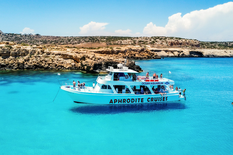 Protaras: Excursión panorámica en barco al Cabo Greco y la Laguna Azul