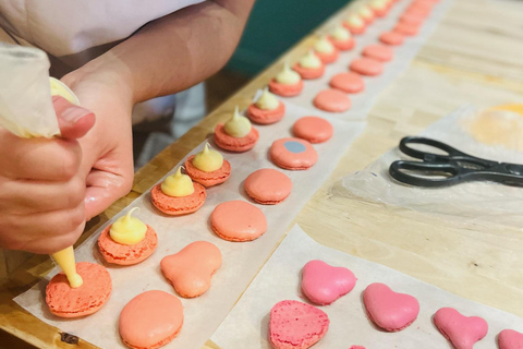 Paris : Cours culinaire de macarons français avec un chef