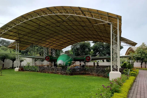 Bangalore: Heritage Centre and Aerospace Museum Guided Tour