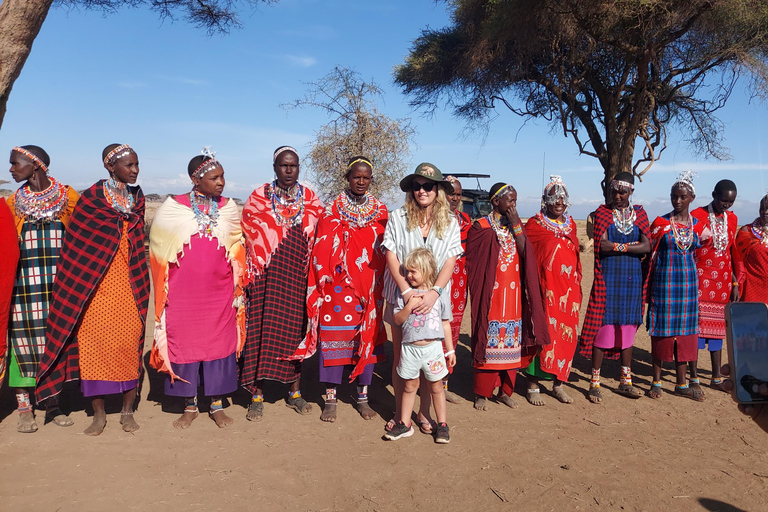 Red Elephants & Kilimanjaro Views: 3-day Tsavo East/Amboseli