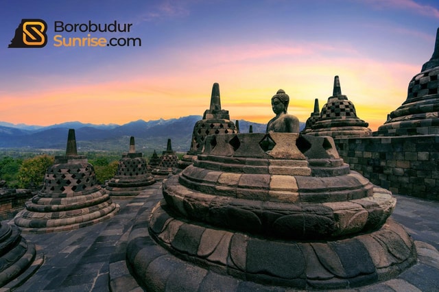 BOROBUDUR SUNRISE AT THE TEMPLE STRUCTURE, GUARANTEED ACCESS