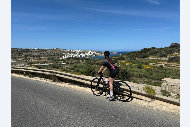 Malta: Three Cities Golden Hour E-Bike Tour
