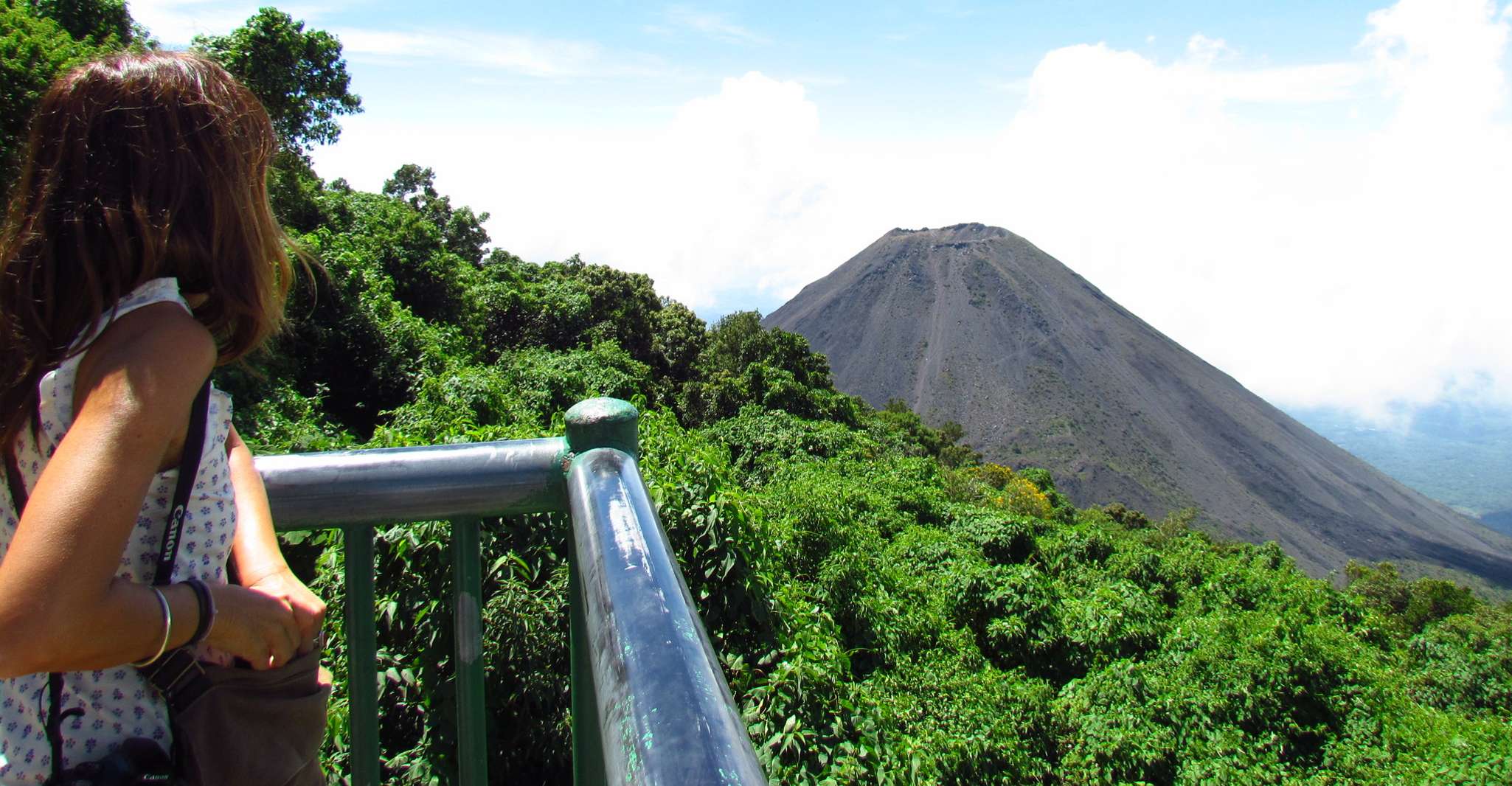 Ilamatepec（Santa Ana Volcano）、終日ハイキングツアー - Hizvo