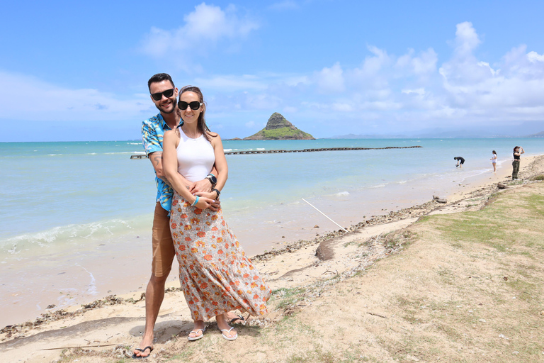 Oahu: Circle Island Tour on a full day or two half days NORTH LOOP - Half-Day: North Shore and Island Flavors.