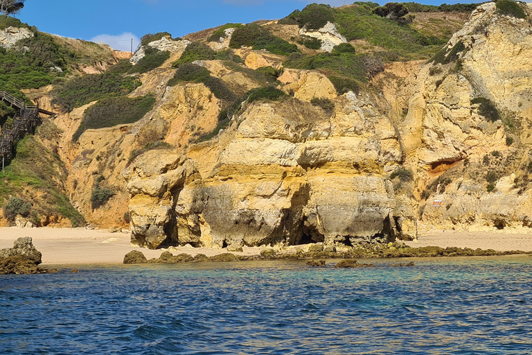 Lagos: Wycieczka łodzią do grot Ponta da Piedade/jaskinieWycieczka łodzią do grot w Lagos nie jest prywatna