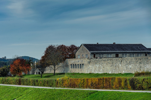 Wiedeń: całodniowa wycieczka do obozu Mauthausen-GusenWycieczka w małej grupie