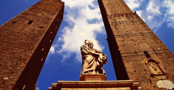 Bologna: Guided Walking Tour