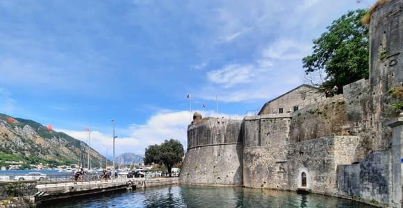 Kotor: Guided Walking Tour of Old Town