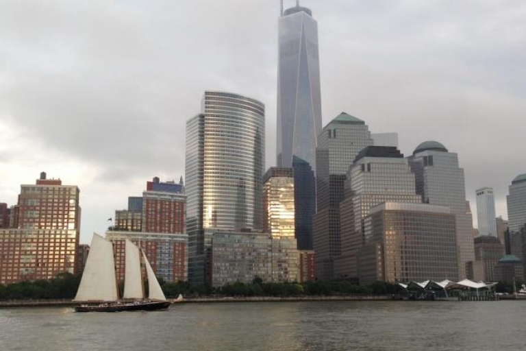 NYC: Evening Jazz Cruise on the Yacht Manhattan