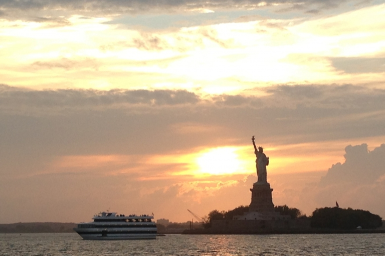 NYC: Avondlijke Jazz Cruise op het jacht ManhattanNYC: Avondjazzcruise op het jacht Manhattan