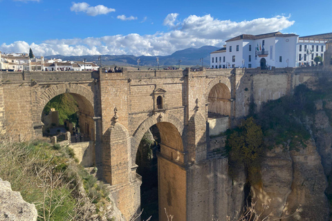 from Mijas, Malaga: Private tour Ronda incl. transfer, bullfighting arena and tapas