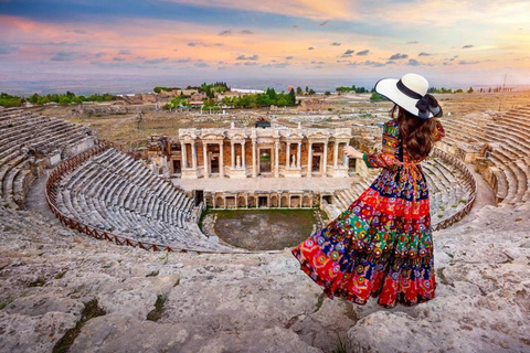 Tour guiado na cidade de Pamukkale com traslado do hotel