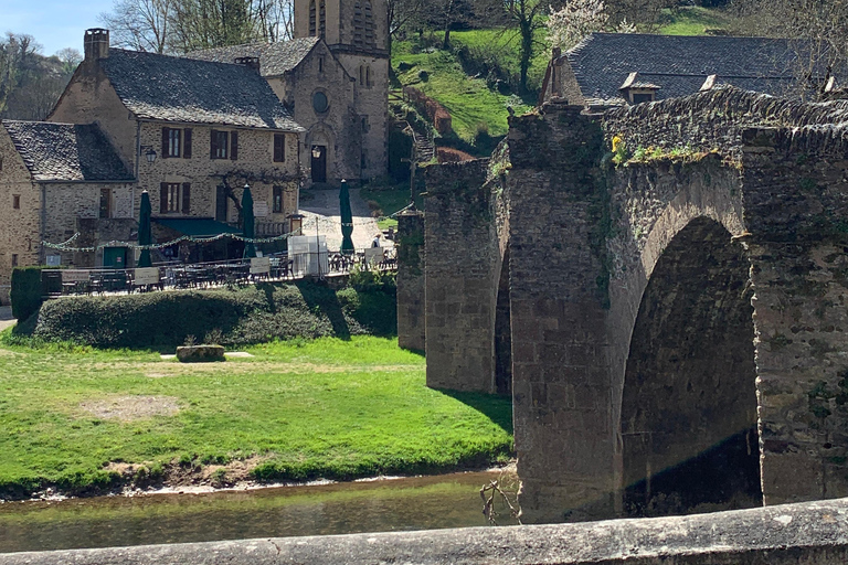 Discover Belcastel, ranked one of the "most beautiful villages in France." Discover Belcastel, ranked one of the "most beautiful villages in France"