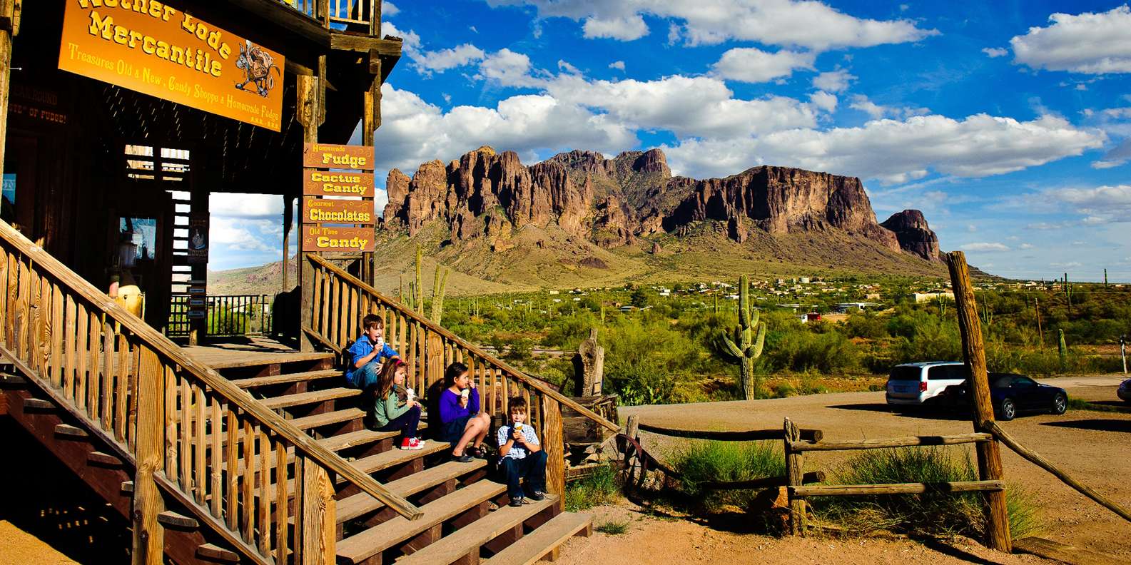 Apache Trail w/Dolly Steamboat Day Tour
