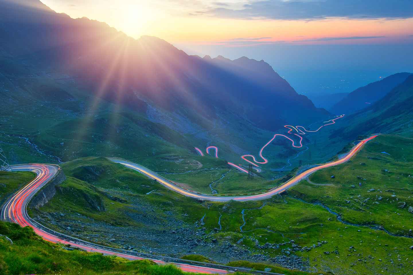 布加勒斯特出发：私人畅游特兰斯法加拉山公路