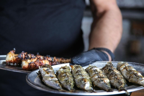 Santorini Highlights Tour with Authentic Greek Lunch