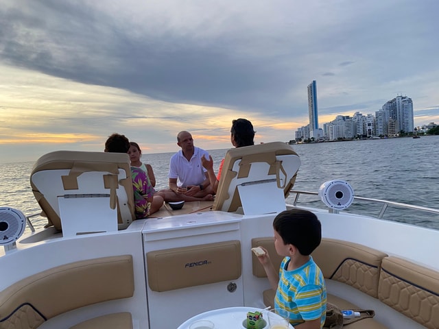 Cartagena: Private Sunset Bay Tour on a Luxury Boat