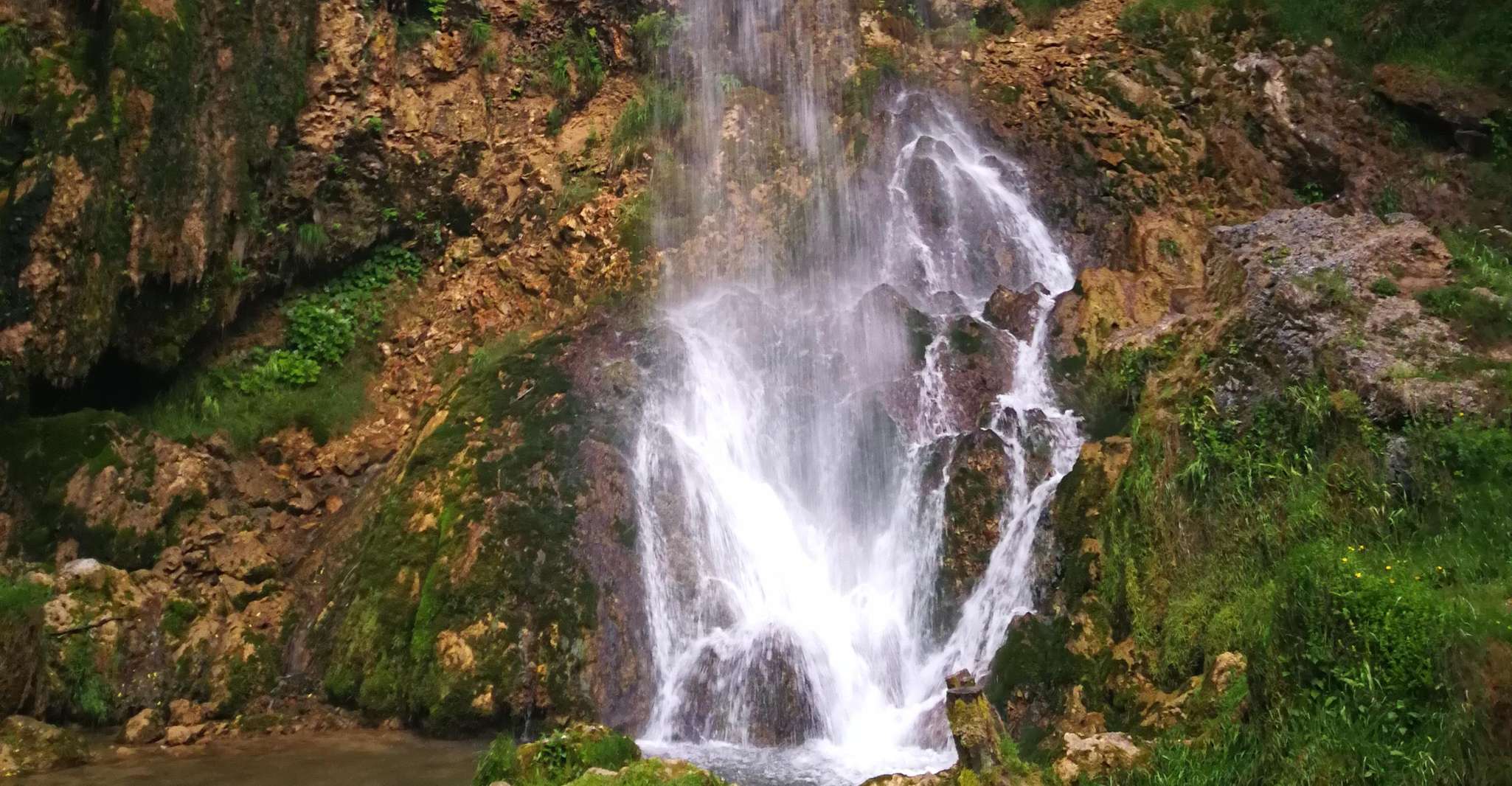 Zlatibor tour - Gold gondola, Stopic cave, Sirogojno & falls - Housity