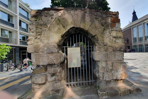 Colonia: Paseo guiado por los hechos más inútiles de la ciudad