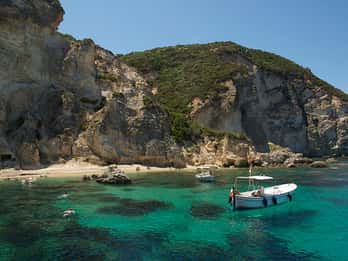 From Rome: Ponza Island Day Trip with Boat Excursion