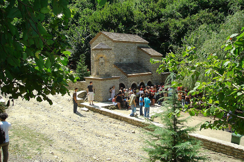 Tbilisi: Kakheti Wine, Bread, & Sighnaghi Day Trip
