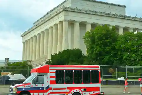 D.C:Monuments&History Guided American Minibus Tour-Day&Night