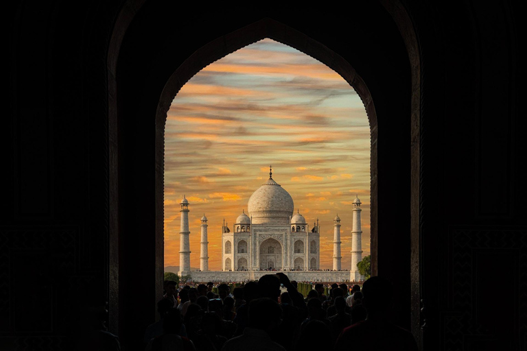 Agra: Sunrise of the Tajmahal with Skip-The-Line & Mausoleum Main Mausoleum Entry with Pre-Approved Ticket