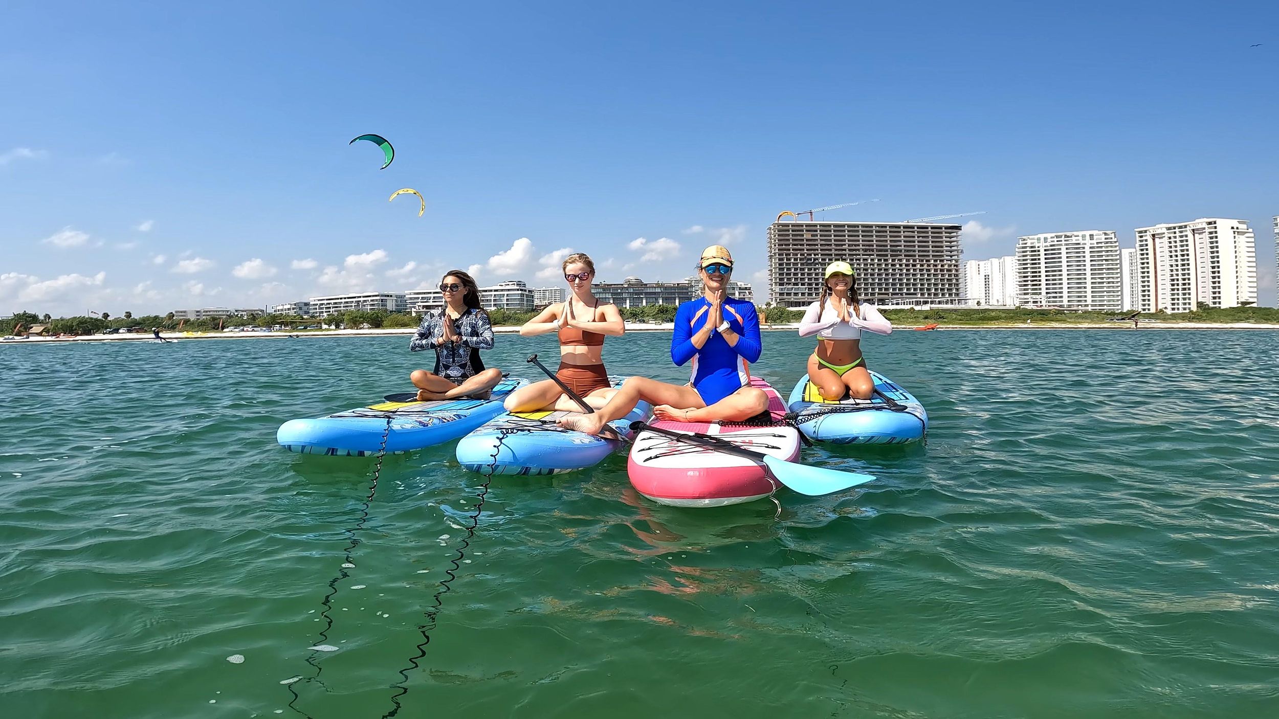 Cancún: Sup Yoga und Meditation über dem Karibischen Meer