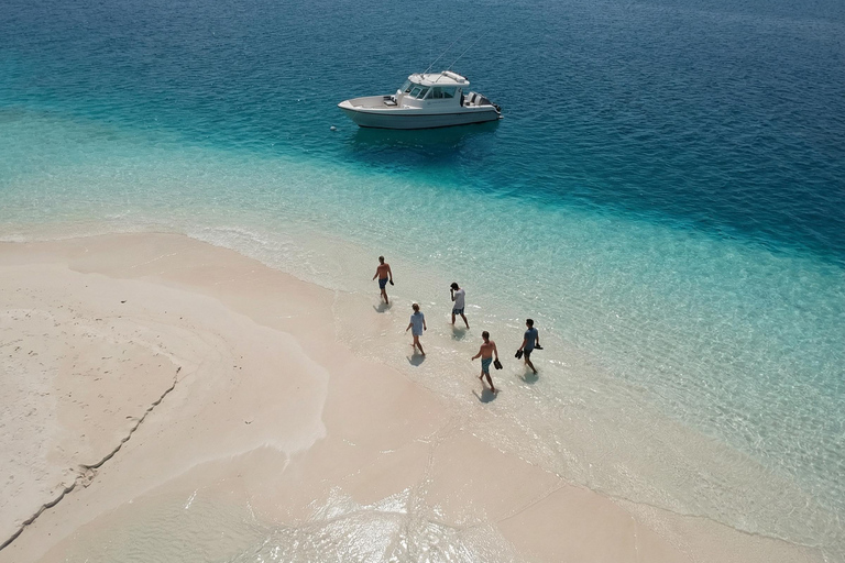 Abu Dhabi Island Adventure With Snacks & Water Sports