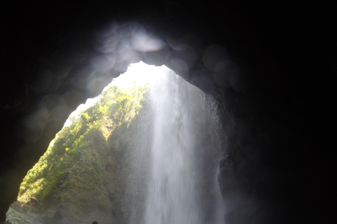 Cataratas de Pagsanjan: Excursión de un día con traslados desde Manila PRIVADA