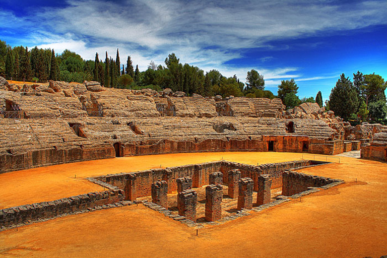 Desde Sevilla: tour por la ciudad romana de Itálica