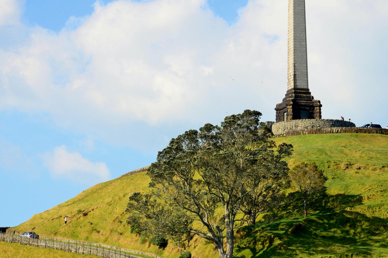 Auckland: Scenic Highlights Tour with Ferry Ride
