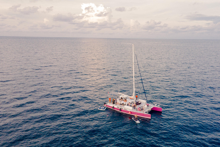 Gili Sailing Experience: Half-Day Sail & Sunset Cruise Gili Sailing Escapade