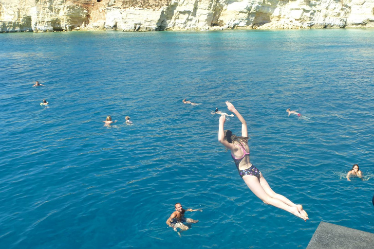 Chania: Souda Bay Pirate Cruise with Swim Stops