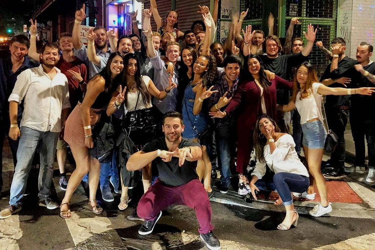 NYC Pub Crawl and Rooftop Clubbing ExperienceNew York City: Pub Crawl and Rooftop Clubbing Experience