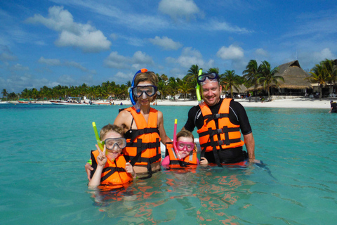 Cancun: Marine Turtle Observation in Akumal