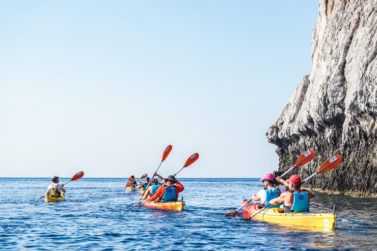 Wschodnie wybrzeże Rodos Sea Kayaking i Snorkeling ActivityKajakarstwo morskie i nurkowanie z akwalungiem z hotelowym pick-upem