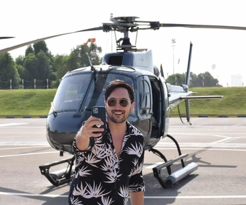 Dubai: 12 or 17-minute Helicopter Tour over Palm Jumeirah