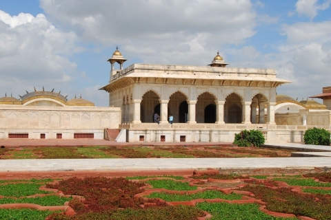 Z Delhi: Taj Mahal, Fort Agra i Baby Taj TourWycieczka z przewodnikiem i tylko samochodem AC
