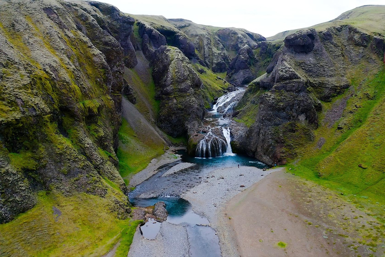 From Reykjavík: Diamond Beach, Glacier Lagoon & Boat Tour Free pick up from Bus Stop #12 with BOAT ride